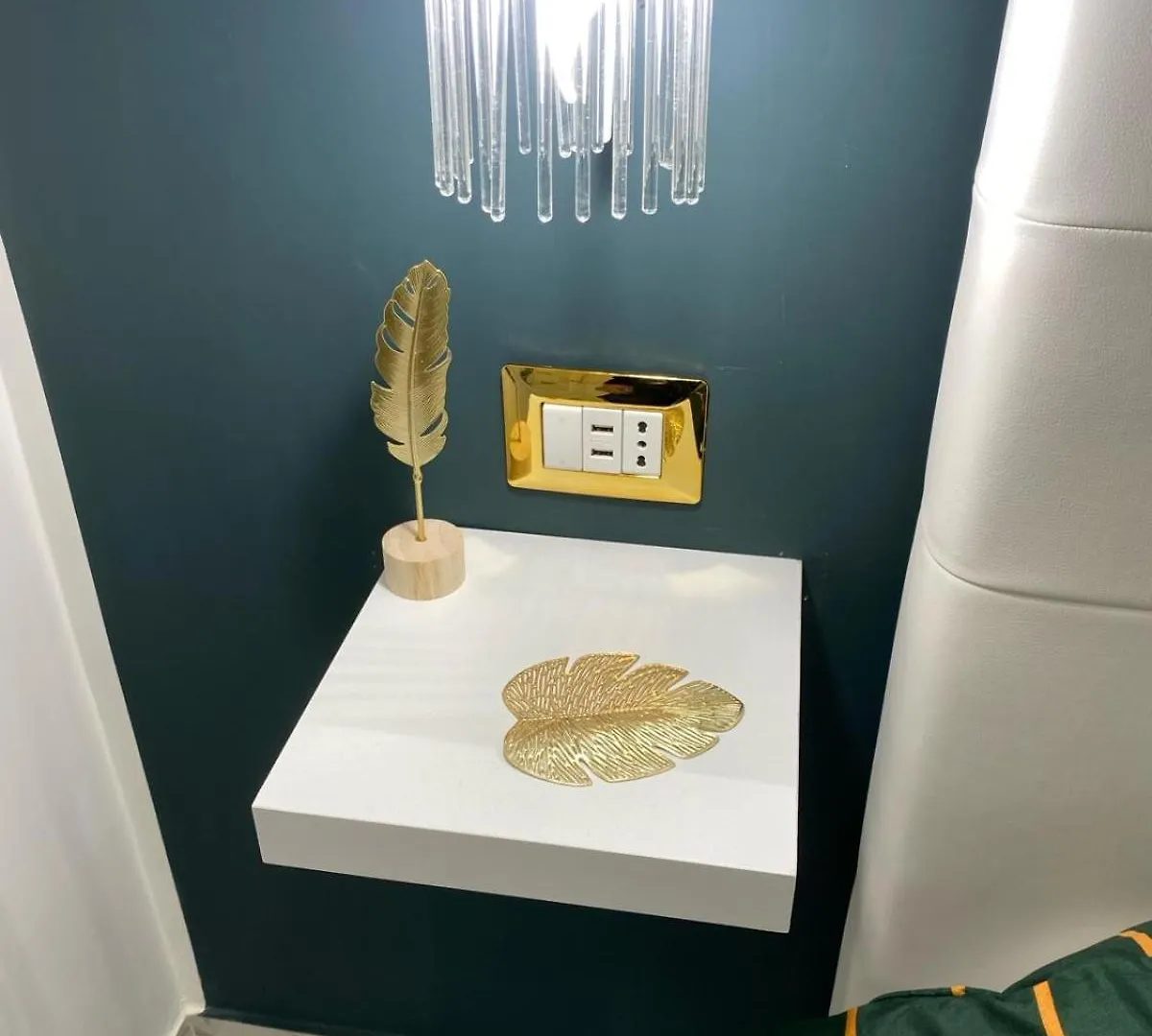 Regina House Apartment Naples 0*,  Italy