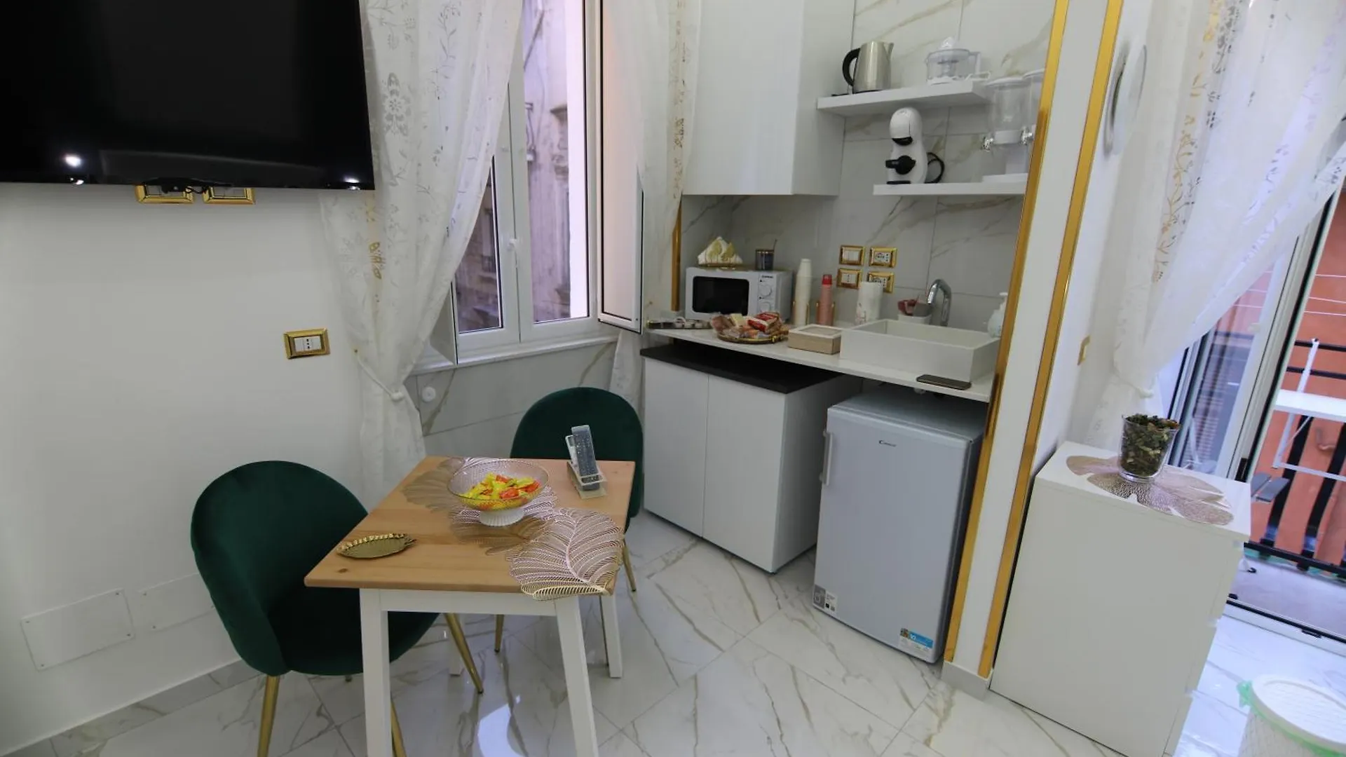 Regina House Apartment Naples Italy